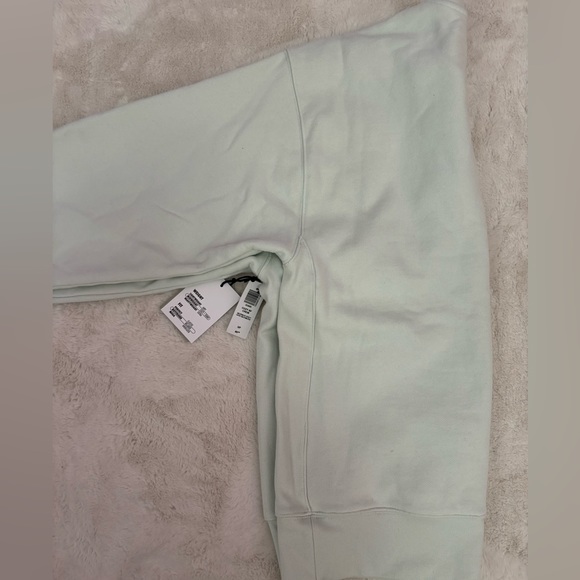 TNA COZY BF CREW Size Small NWT - Picture 3 of 6